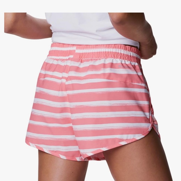 Columbia Women's Bogata Bay Stretch Printed Short Pink and White Size XL - Picture 2 of 5